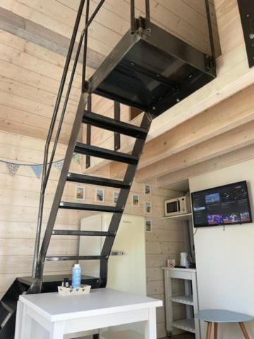 La petite maison d’Orphée Marmagne  Exterior foto
