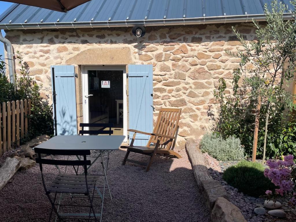 La petite maison d’Orphée Marmagne  Exterior foto